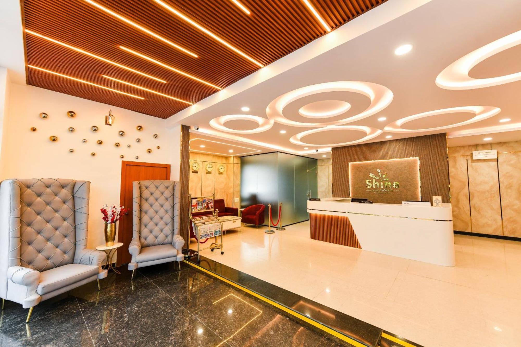 Hotel Shine International Maisúr Exteriér fotografie
